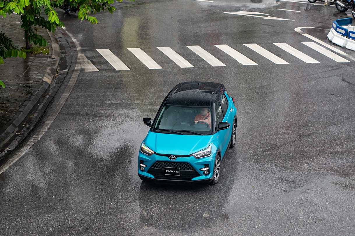 Lái xe an toàn trong ngày mưa lạnh, nhiều sương, cùng Toyota Hiroshima Vĩnh PhúcI